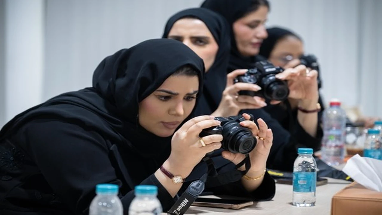 “فن” تواصل دعم المواهب الجديدة في مشهد الفن المعاصر